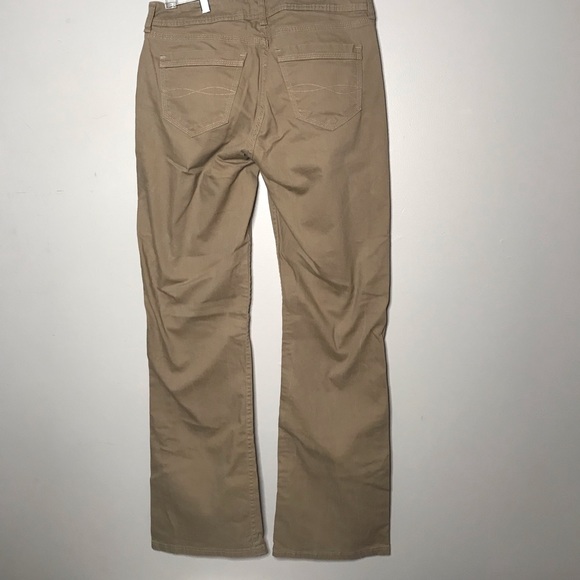 Khaki Jeans - Picture 7 of 8